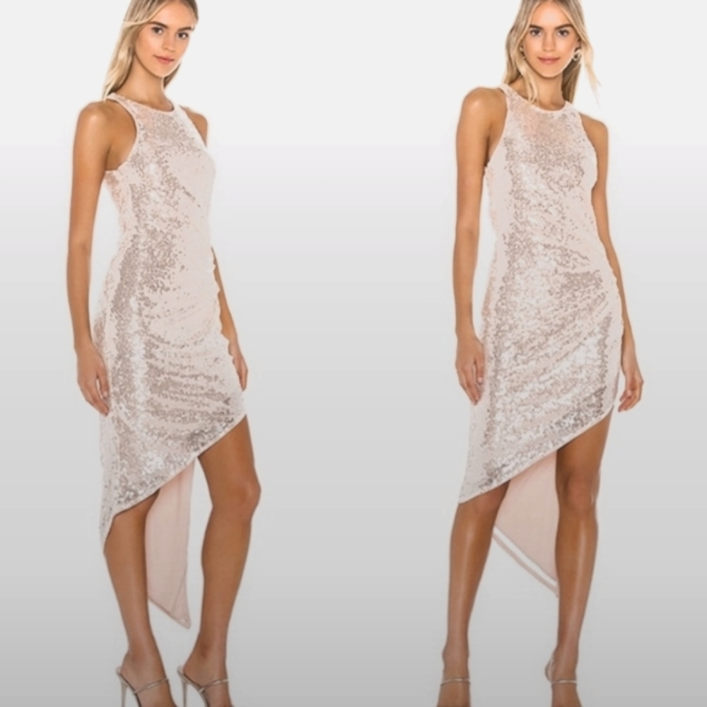 NWT Lovers +Friends Rosalee sequin gown M